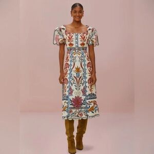 Farm Rio Cream Romantic Lightness Short Sleeve Midi Dress NWT Sz Small